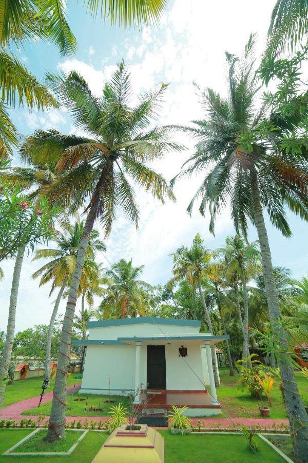 Regant Lake Village, Kollam. Chavara Kültér fotó