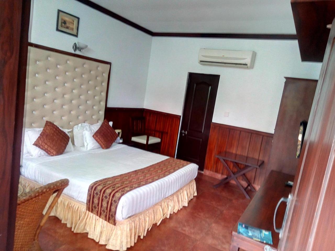 Regant Lake Village, Kollam. Chavara Kültér fotó