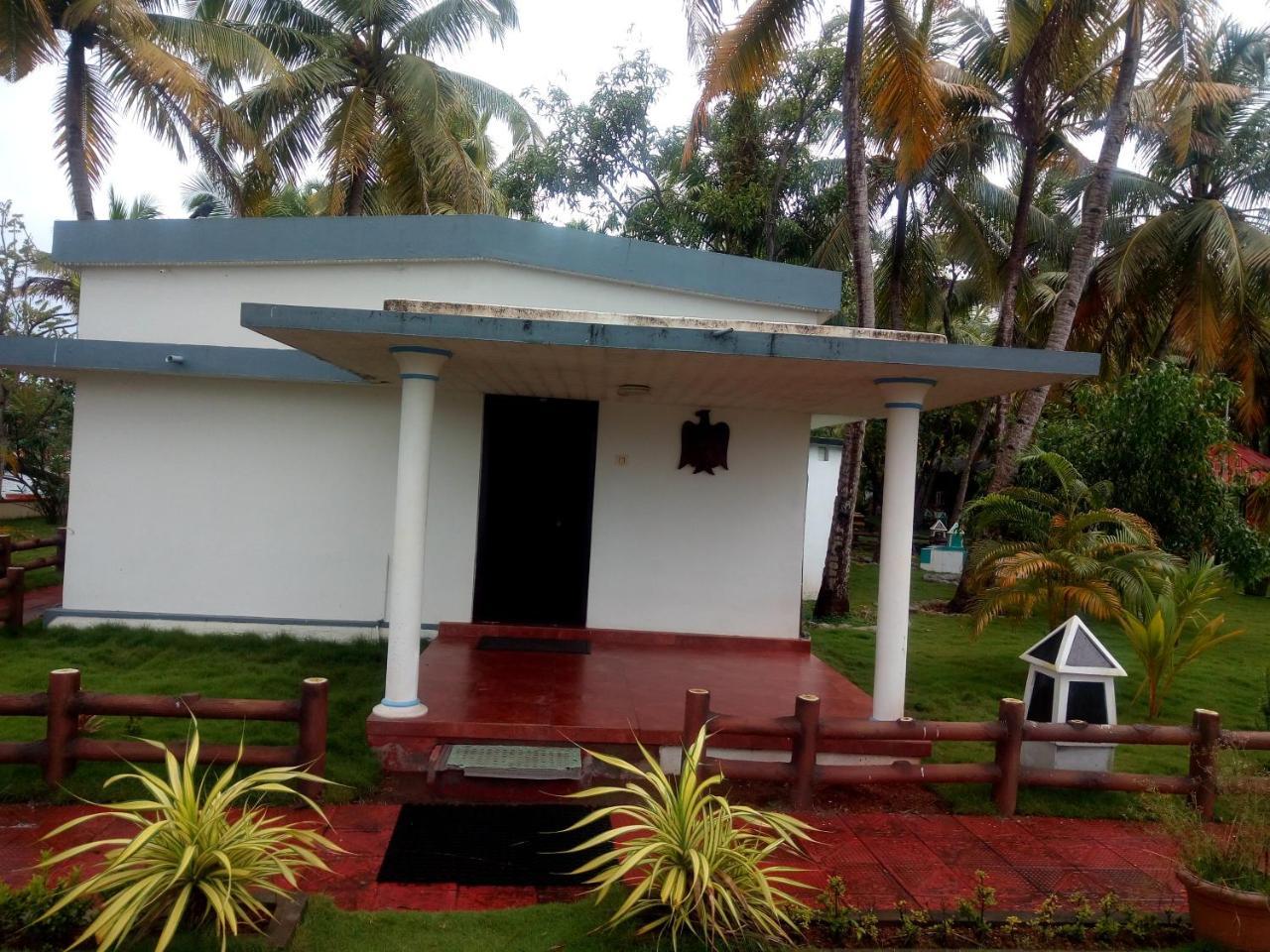 Regant Lake Village, Kollam. Chavara Kültér fotó