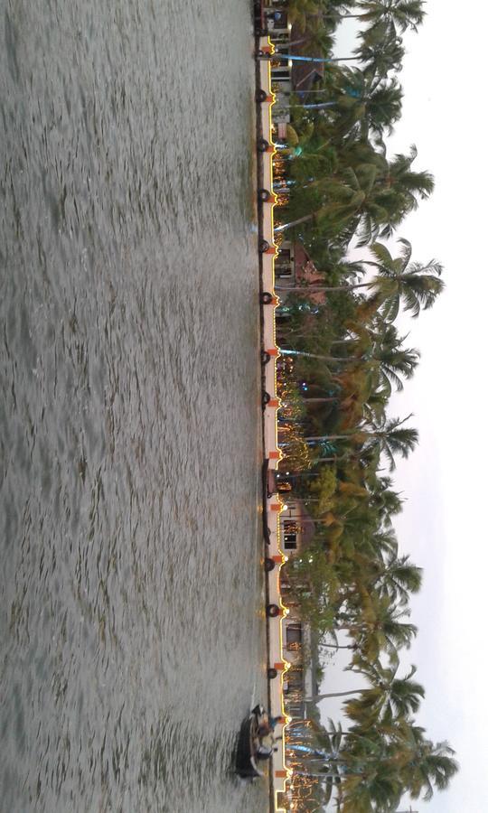 Regant Lake Village, Kollam. Chavara Kültér fotó